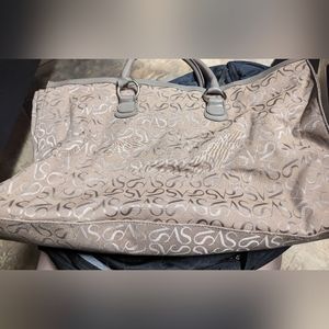 Vera Wang purse